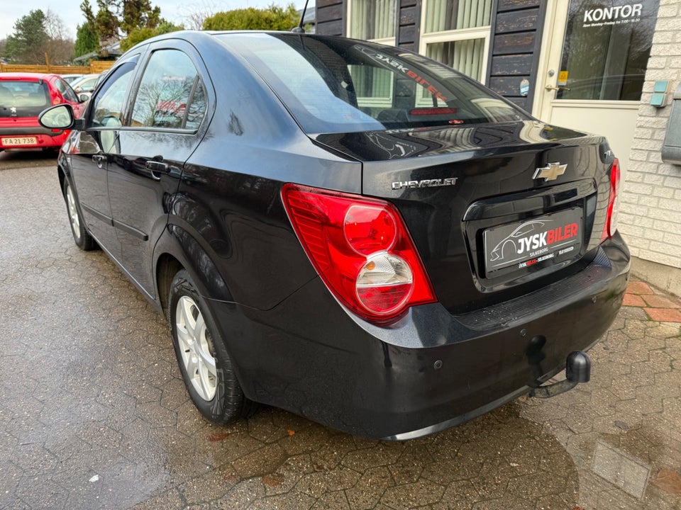 Chevrolet Aveo 1,2 LT 4d