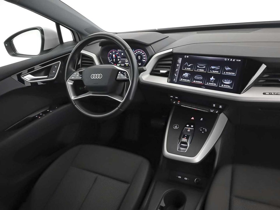 Audi Q4 e-tron 40  5d