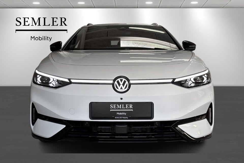 VW ID.7 77 Style+ Tourer 5d