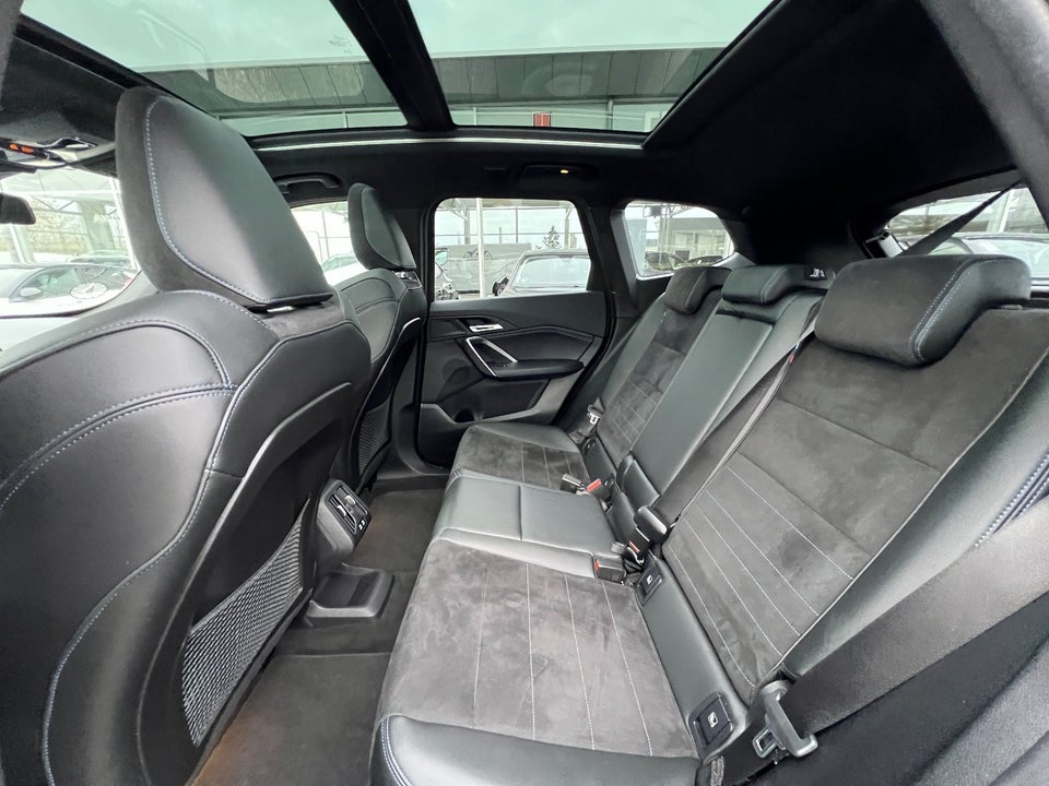 BMW iX1 eDrive20 M-Sport 5d