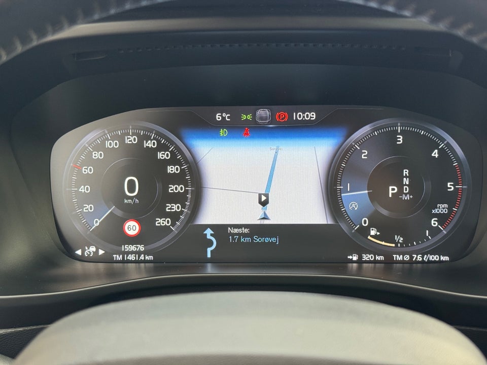 Volvo XC40 2,0 D4 190 Momentum aut. AWD 5d