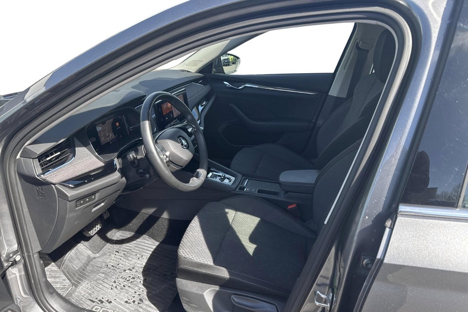 Skoda Octavia 1,4 TSi iV Plus Combi DSG 5d