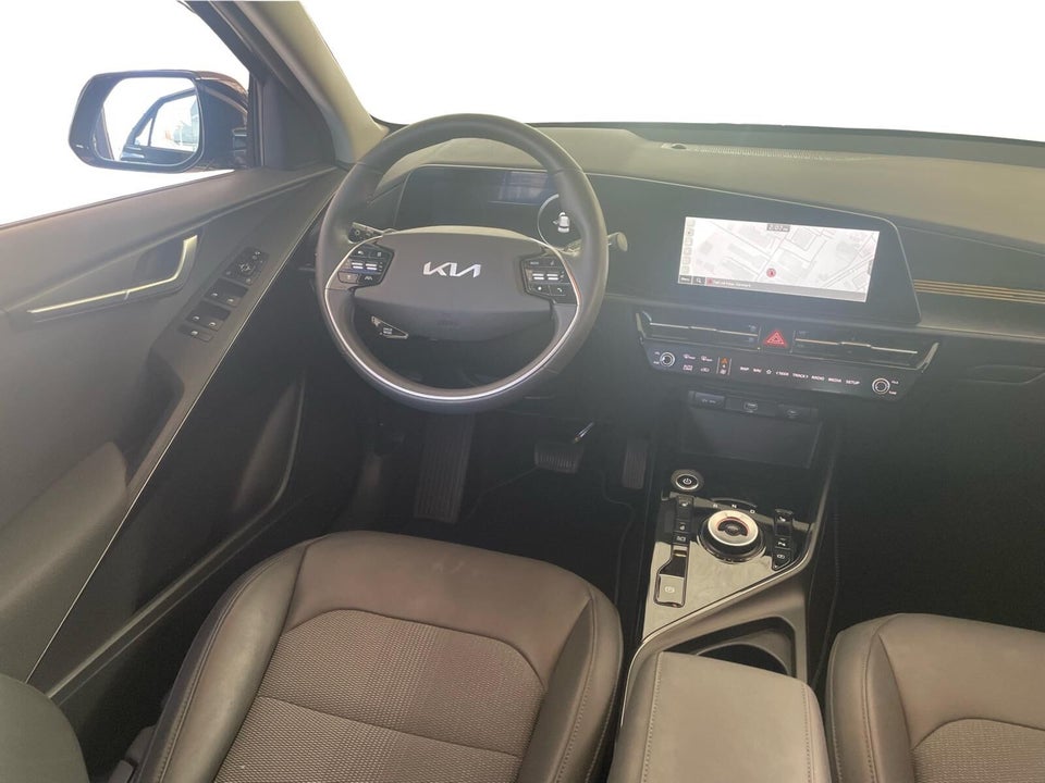 Kia Niro 64 EV Access Plus 5d