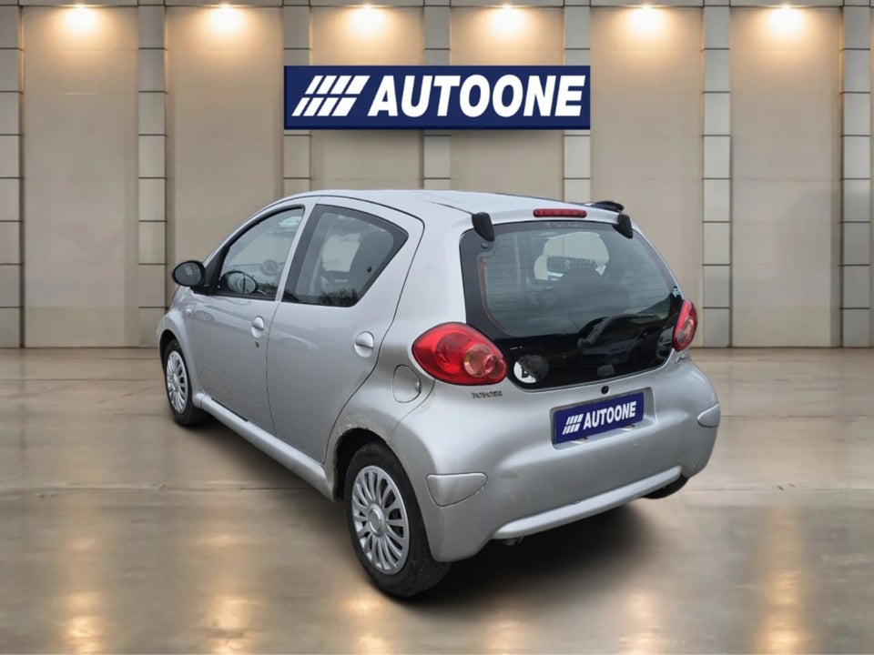 Toyota Aygo 1,0 Plus komfort 5d