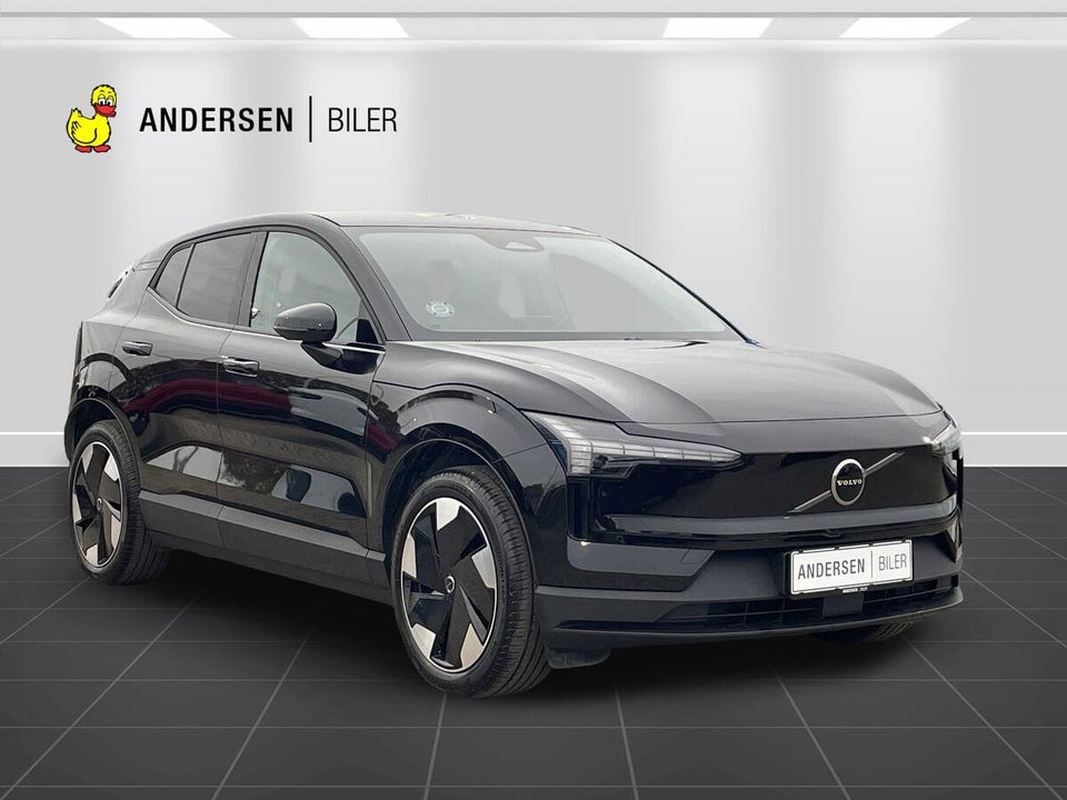 Volvo EX30 Extended Range Plus 5d