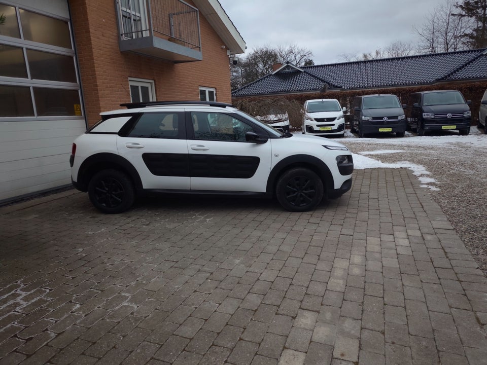 Citroën C4 Cactus 1,6 BlueHDi 100 Cool Comfort Van 5d