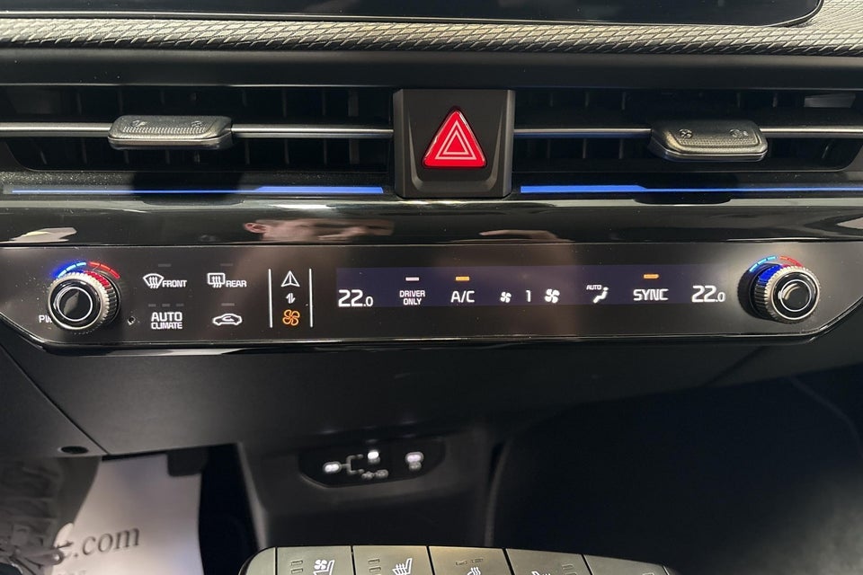 Kia EV6 84 Long Range Upgrade 5d