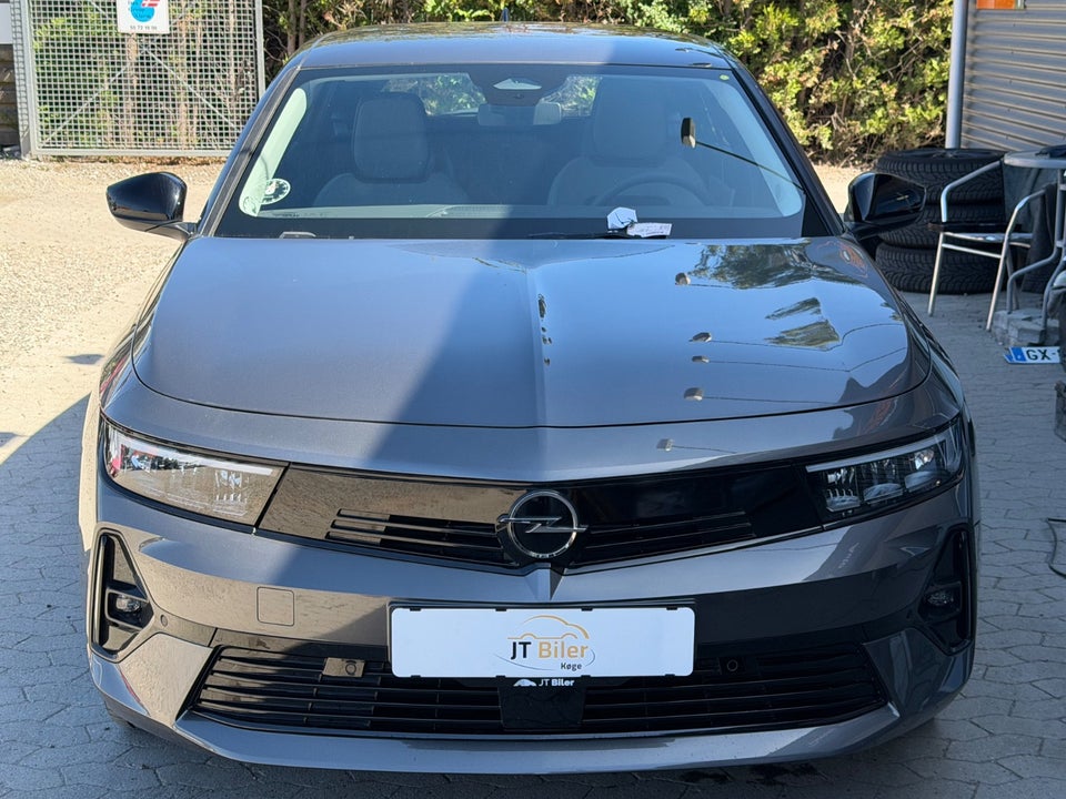 Opel Astra-e 54 GS Sports Tourer 5d