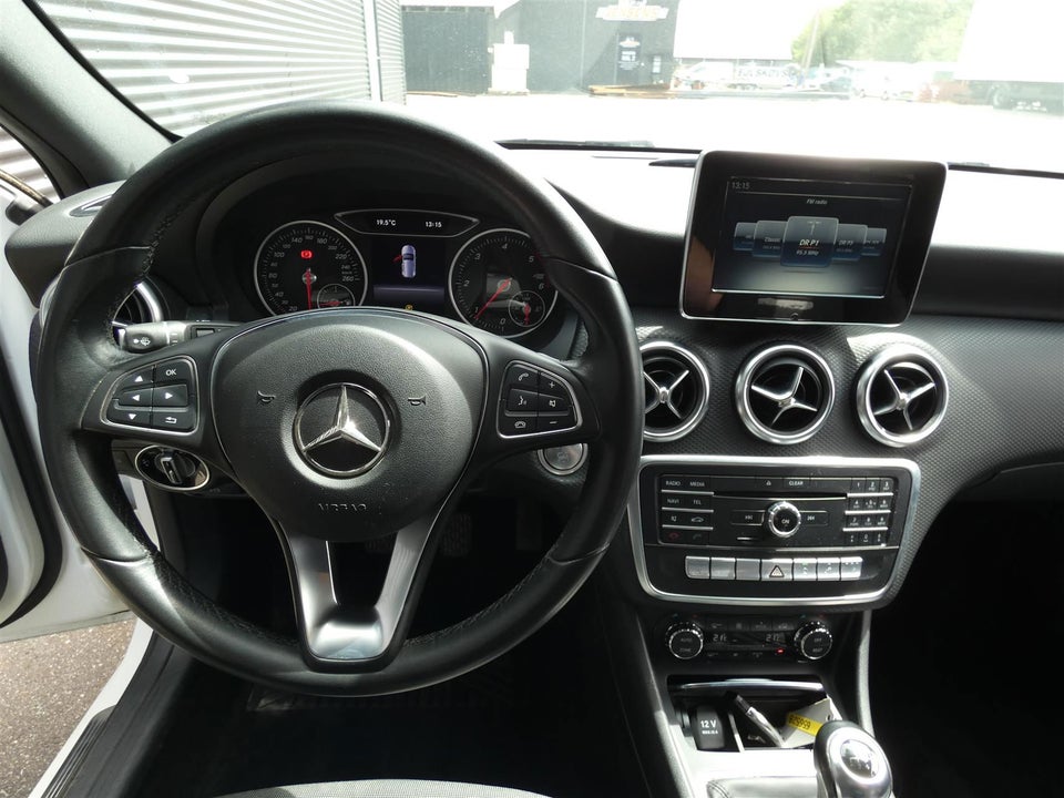 Mercedes A180 d 1,5 Business Van 5d
