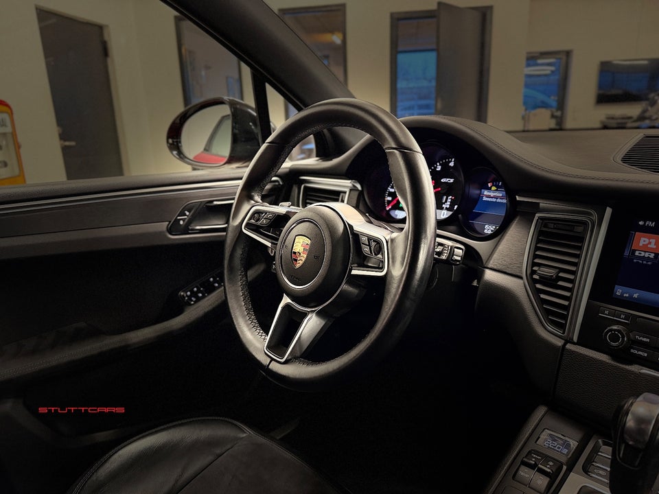 Porsche Macan GTS 3,0 PDK 5d