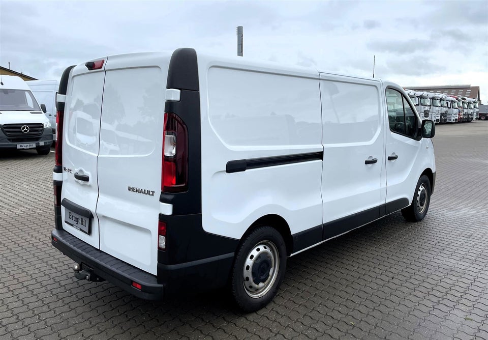 Renault Trafic T29 2,0 dCi 120 L2H1