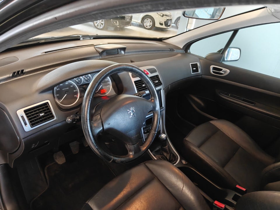 Peugeot 307 2,0 XS 5d