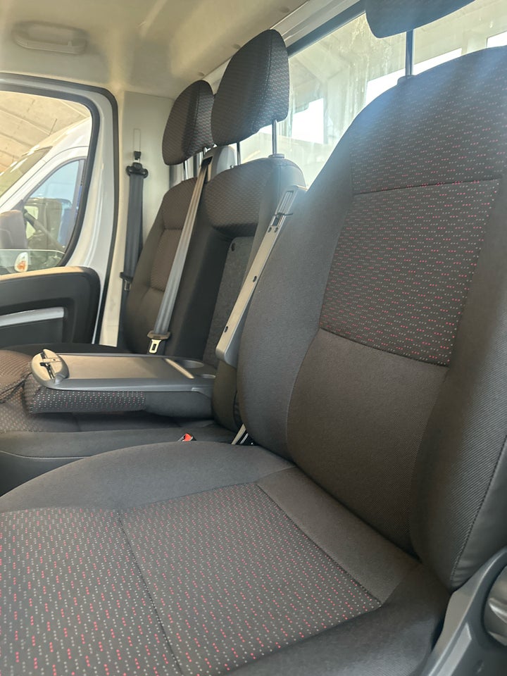 Peugeot Boxer 435 2,2 BlueHDi 165 L3 Plus 2d