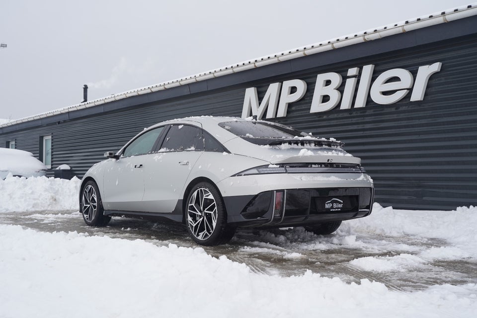 Hyundai Ioniq 6 77 Ultimate AWD 4d