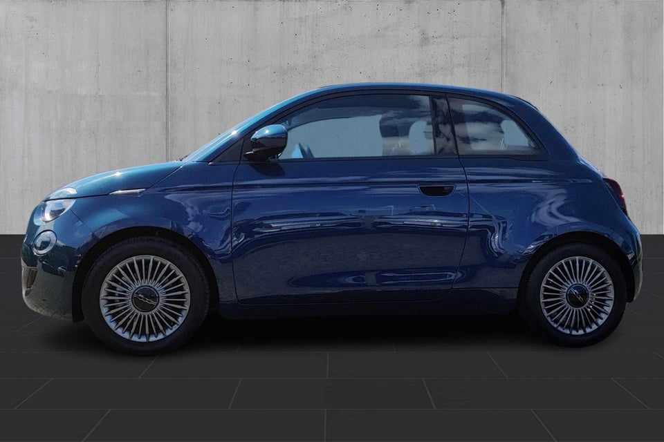 Fiat 500e Icon Cabrio 2d