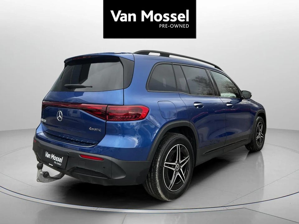 Mercedes EQB300 AMG Line 4Matic 5d