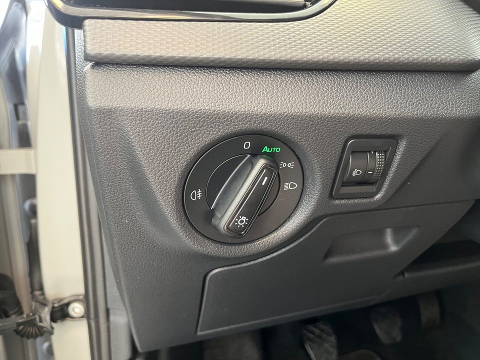 Skoda Kamiq 1,0 TSi 95 Active 5d