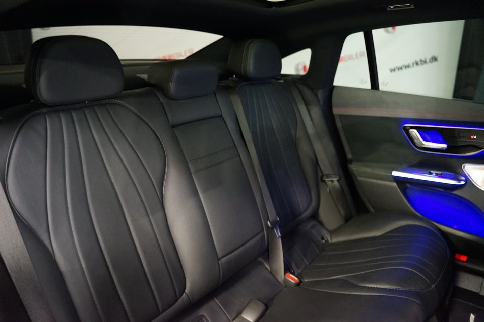 Mercedes EQE350+ AMG Line 4d