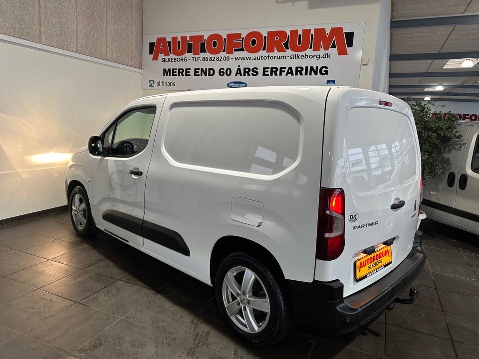 Peugeot Partner 1,5 BlueHDi 100 L1V1 Plus Van