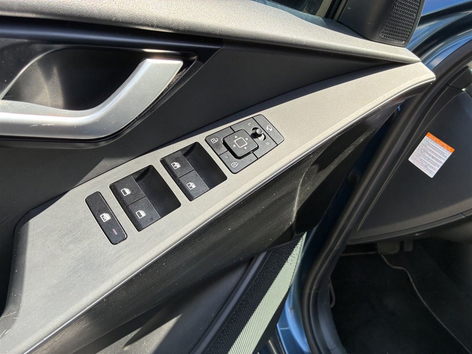 Kia Niro 1,6 PHEV Prestige DCT 5d