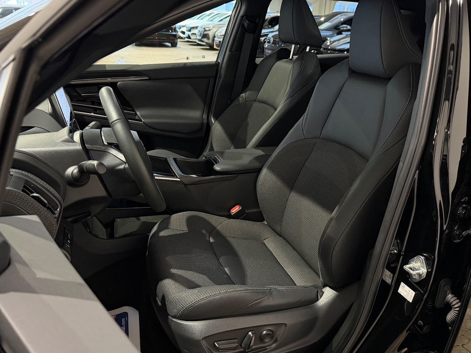 Toyota bZ4X Active 5d