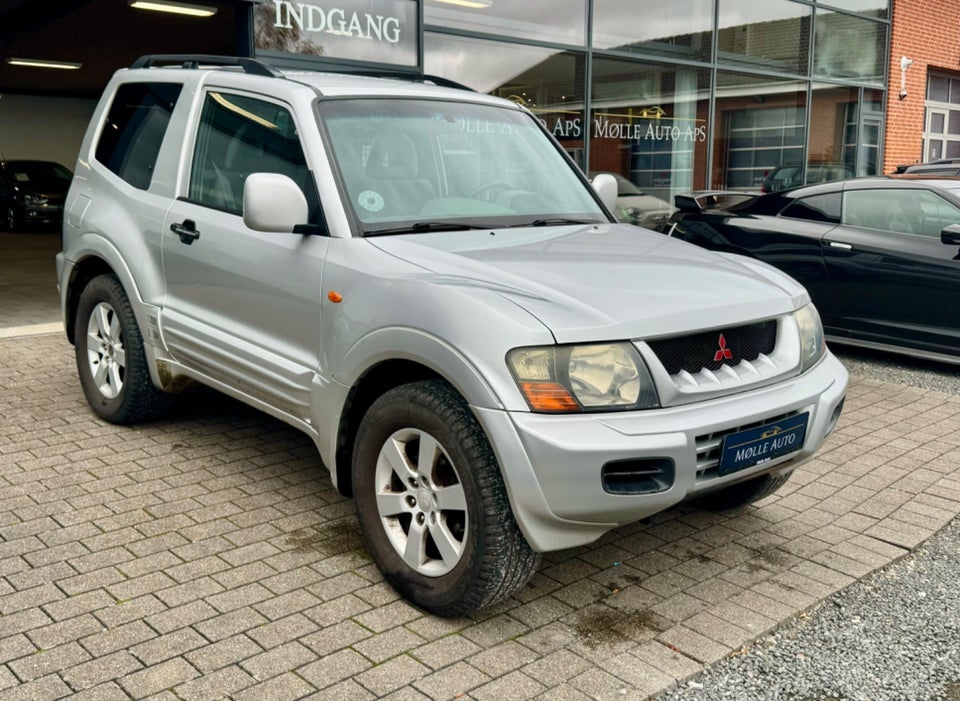 Mitsubishi Grand Pajero 3,2 DI-D aut. 3d