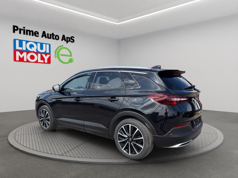 Opel Grandland X 1,6 T 180 Business Ultimate aut. 5d