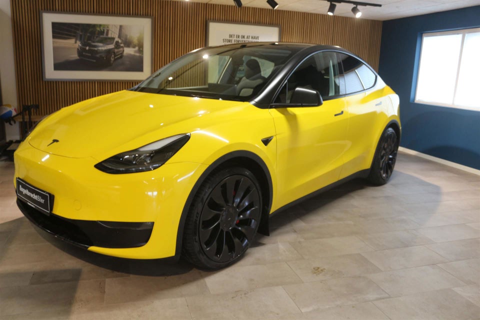 Tesla Model Y Performance AWD 5d