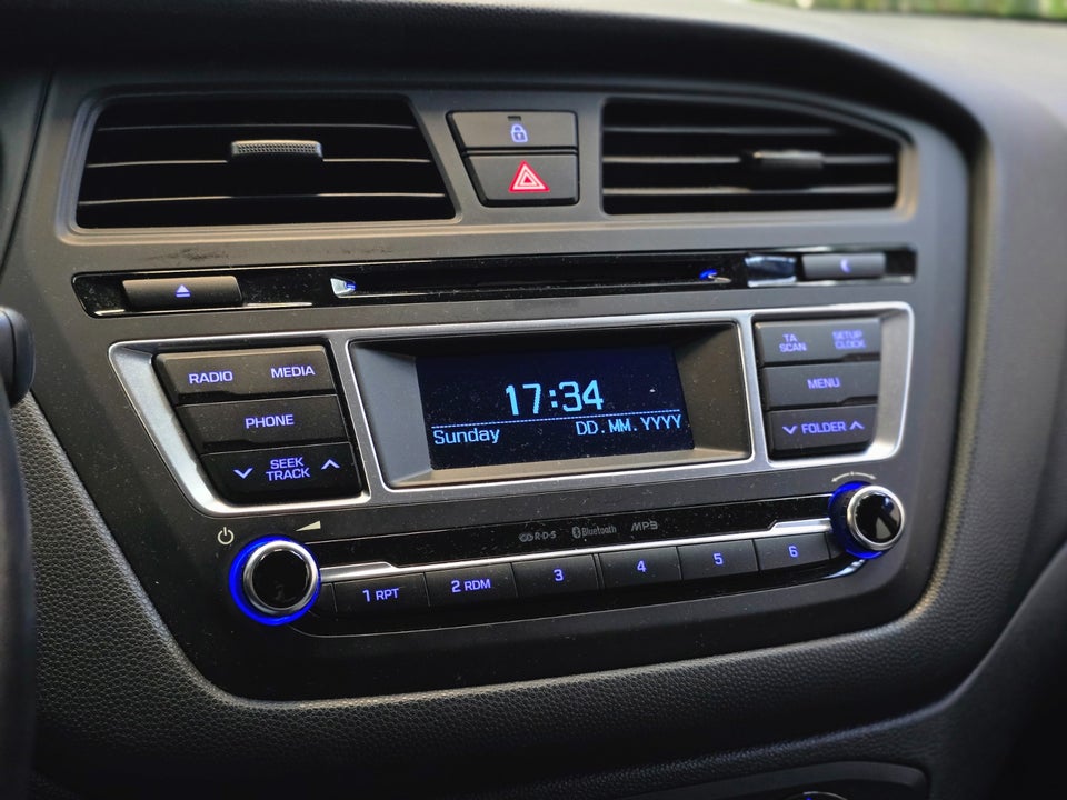 Hyundai i20 1,25 Trend Van 5d