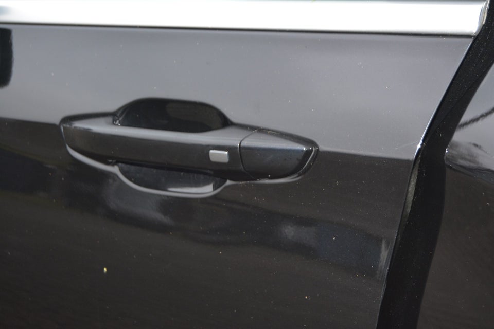 Maxus Euniq6 70  5d