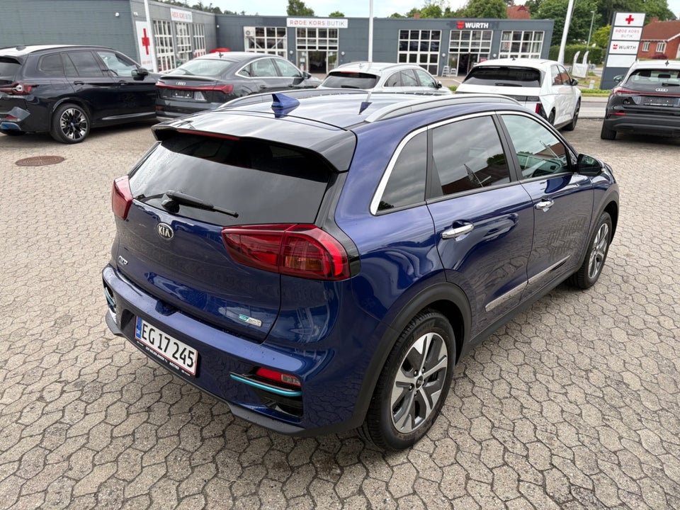 Kia e-Niro 64 Advance 5d