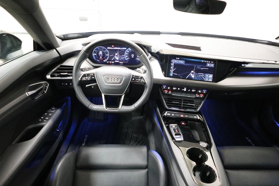 Audi e-tron GT quattro 4d