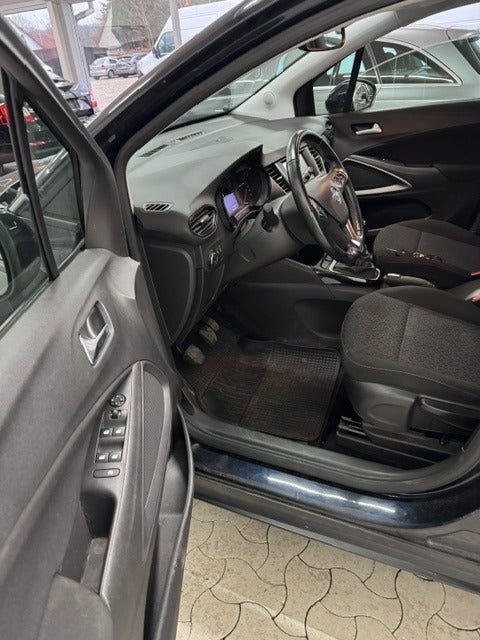 Opel Crossland X 1,2 Excite 5d