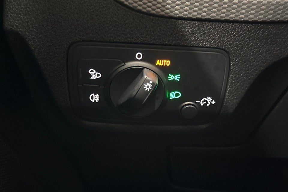 Audi Q2 35 TFSi Prestige S-tr. 5d