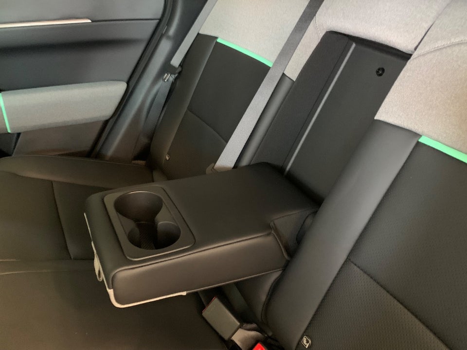 Kia EV4 81 Long Range Earth 5d