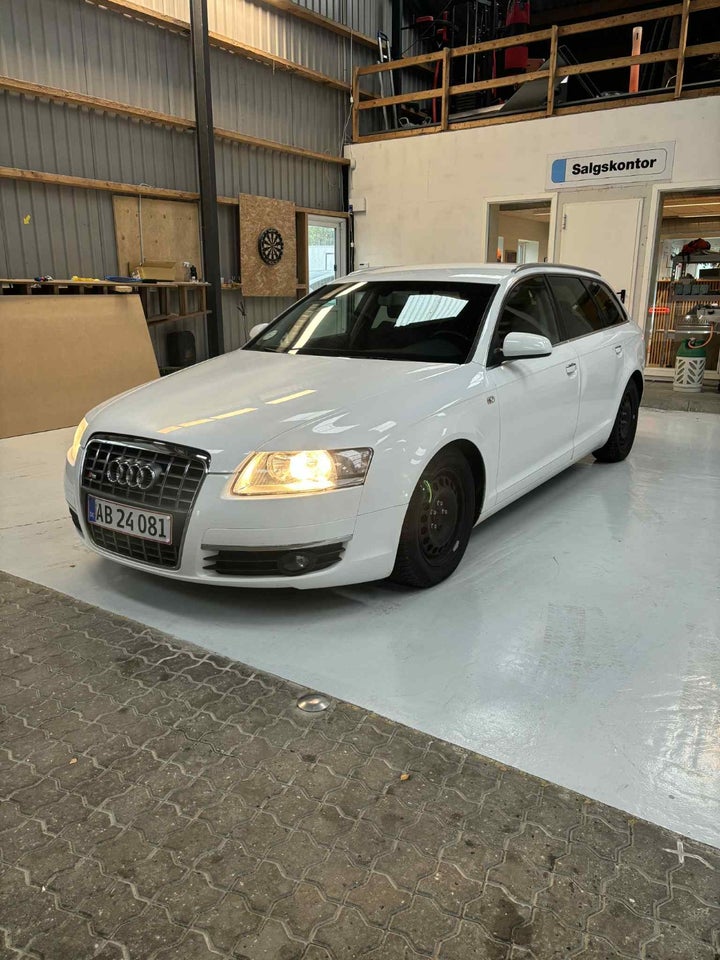 Audi A6 2,4 V6 Avant Multitr. 5d