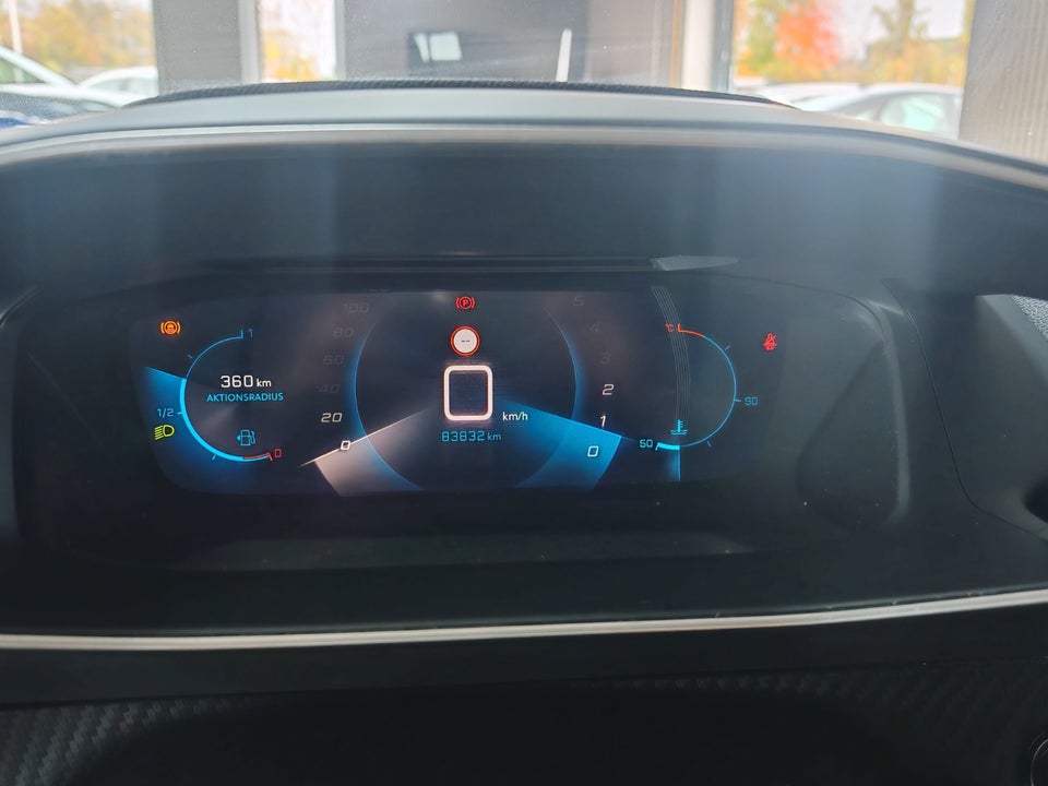Peugeot 208 1,2 PureTech 100 Allure Sky 5d