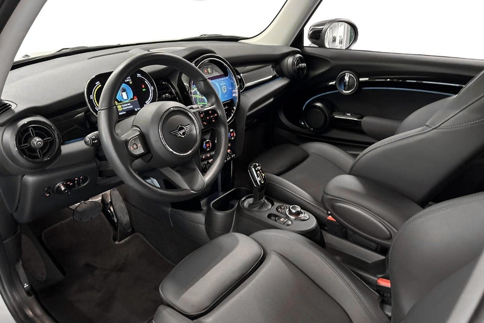 MINI Cooper SE Classic Trim 3d