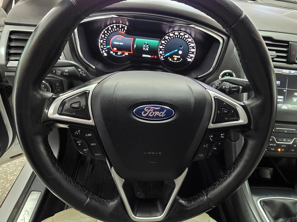 Ford Mondeo 1,5 SCTi 160 Titanium 5d