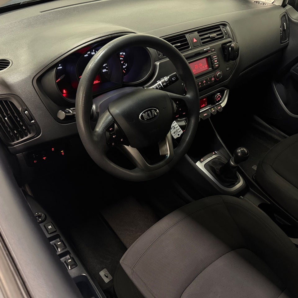 Kia Rio 1,2 CVVT Collect 5d