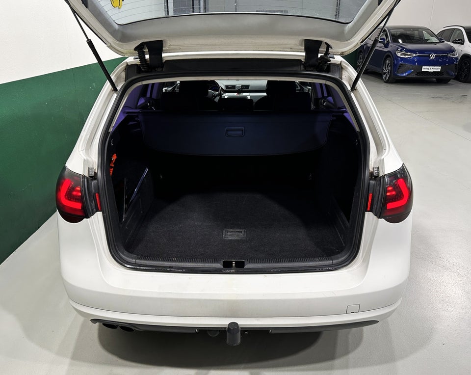 VW Passat 2,0 TDi 140 Comfortline Variant DSG 5d