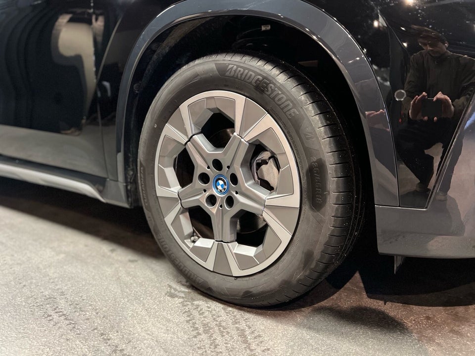 BMW iX1 eDrive20 X-Line 5d