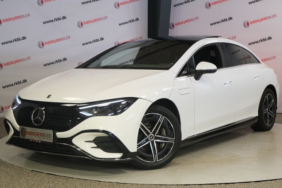 Mercedes EQE350 AMG Line 4d