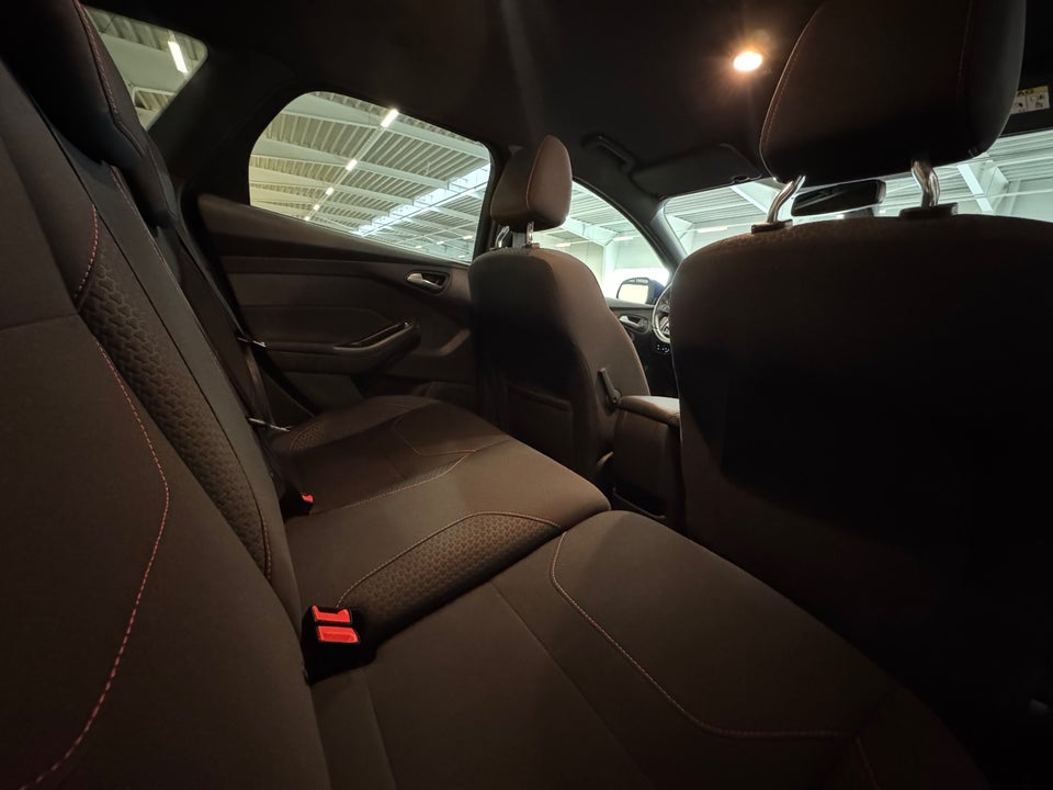 Ford Focus 1,0 EcoBoost ST-Line stc. 5d