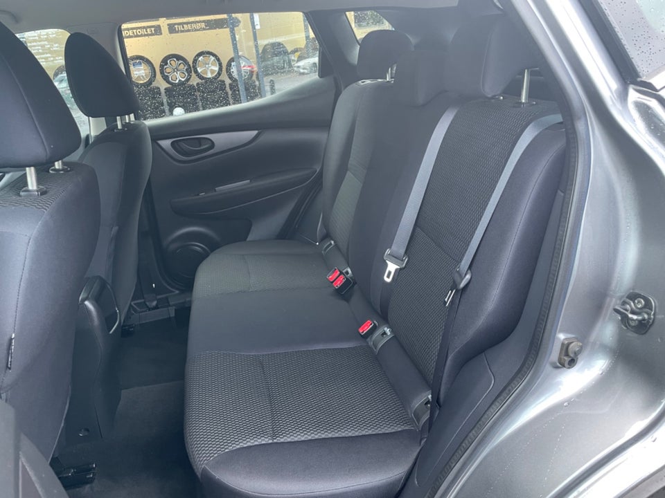 Nissan Qashqai 1,2 Dig-T 115 Visia 5d