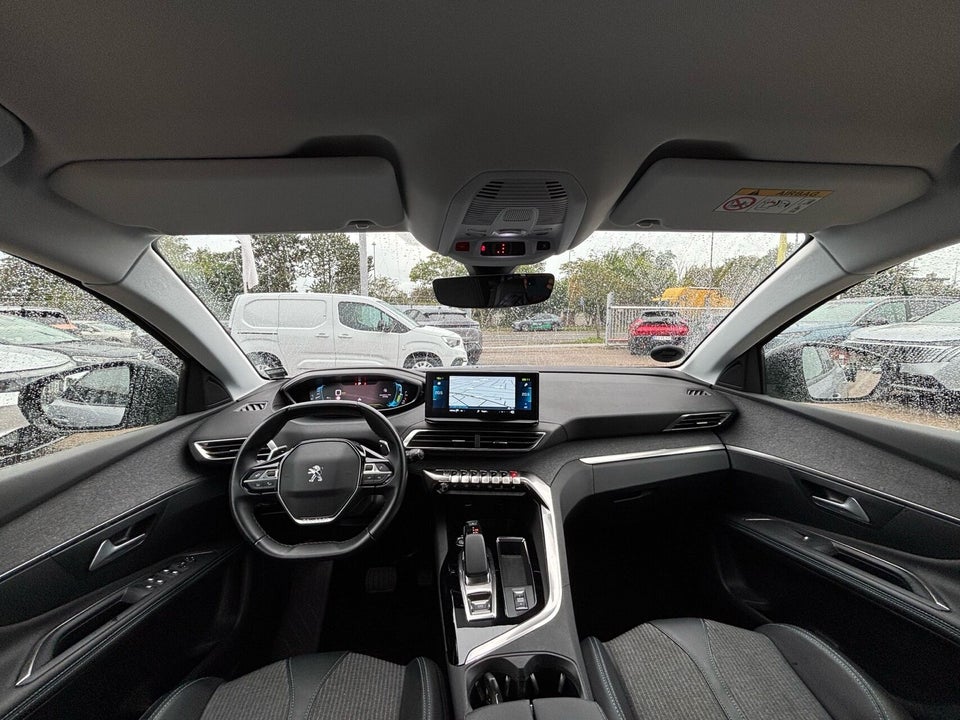 Peugeot 3008 1,6 Hybrid Selection Sport Limited EAT8 5d