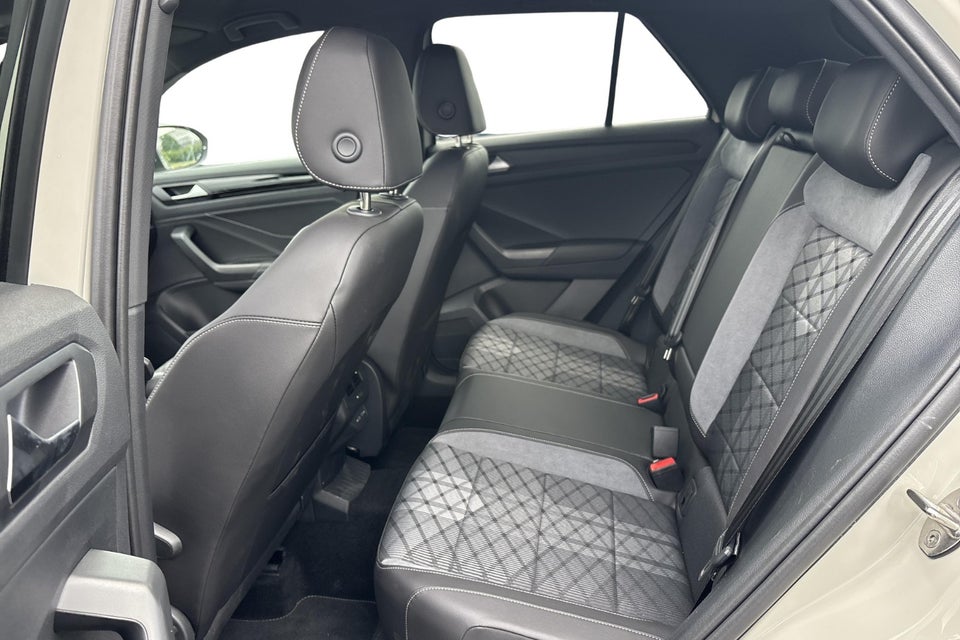 VW T-Roc 1,5 TSi 150 R-line Edition DSG 5d