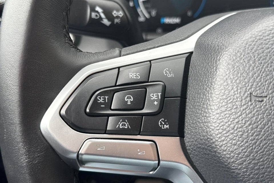 VW Amarok 3,0 TDi 240 Aventura aut. 4Motion 4d