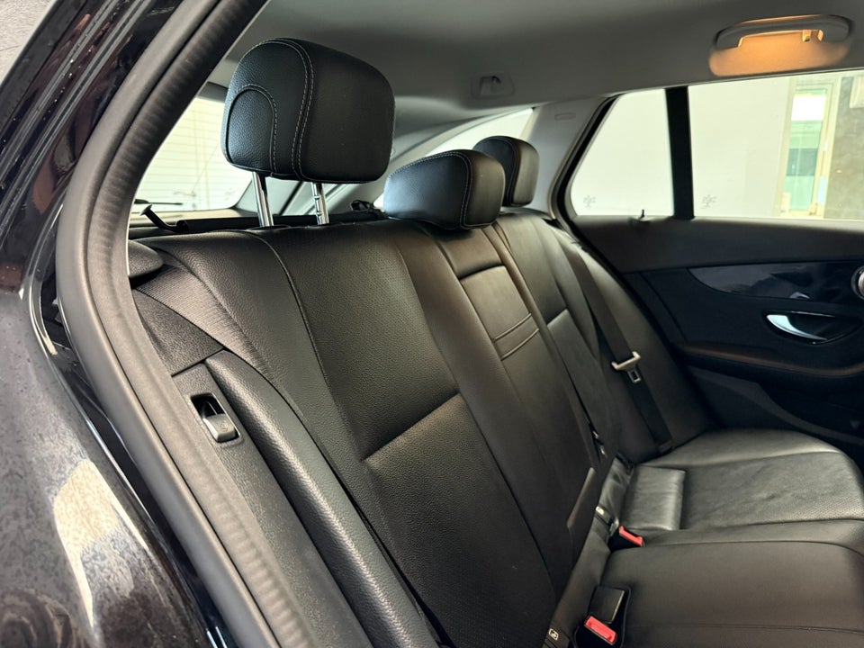 Mercedes C220 d 2,2 Business stc. 5d