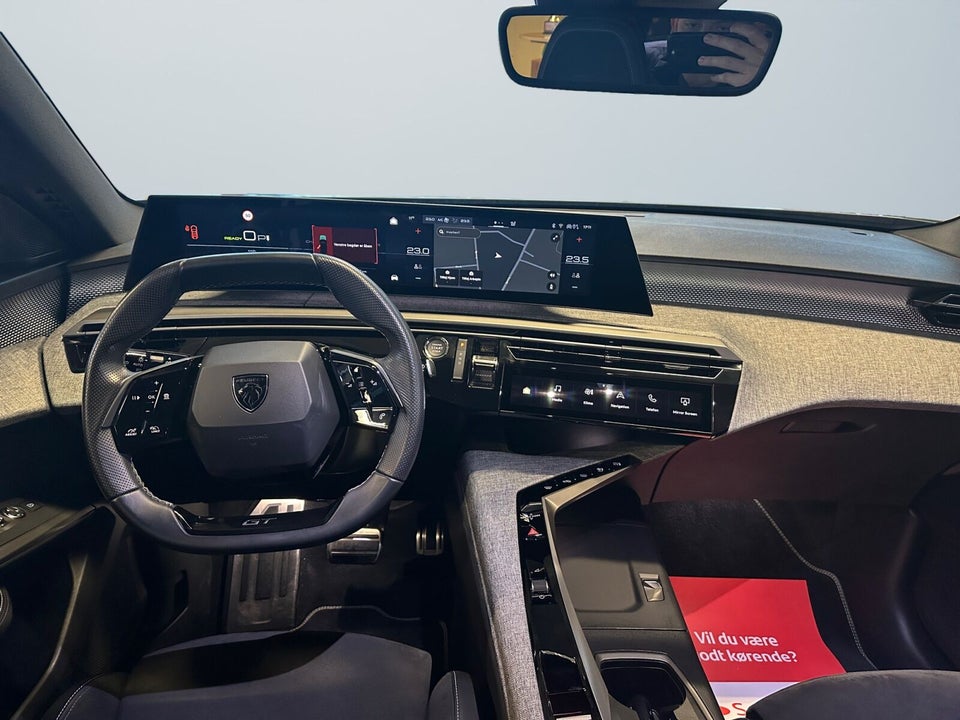 Peugeot e-5008 101 GT 7prs 5d